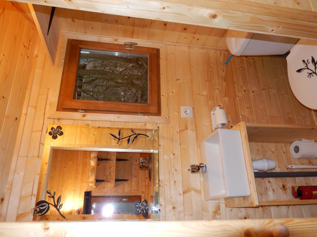 B&B Le 'Ti 'Bou De Refuge Bouillon Værelse billede