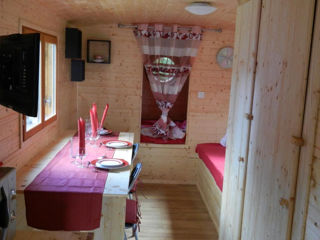 B&B Le 'Ti 'Bou De Refuge Bouillon Værelse billede